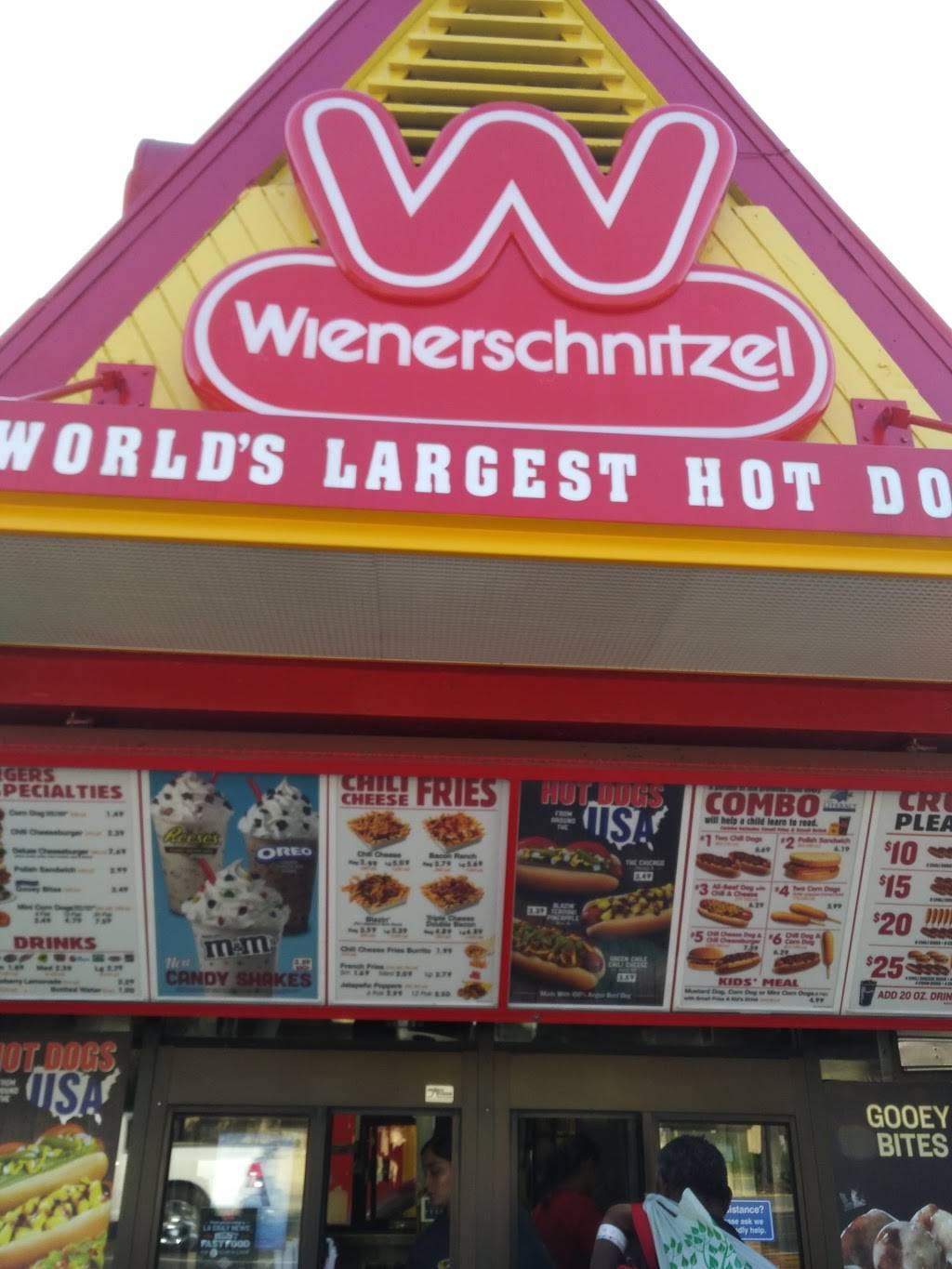Wienerschnitzel | restaurant | 1102 N Waterman Ave, San Bernardino, CA 92410, USA | 9098889572 OR +1 909-888-9572