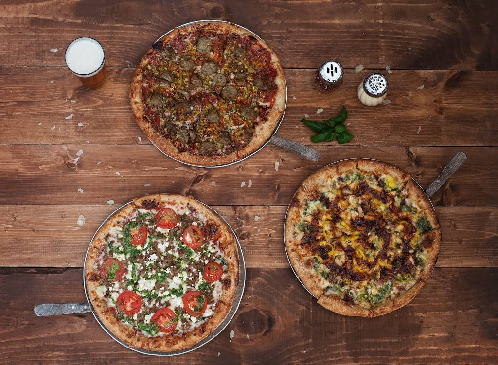 Tomato Bar Pizza Bakery | restaurant | 10547 Broadway, Crown Point, IN 46307, USA | 2193332178 OR +1 219-333-2178