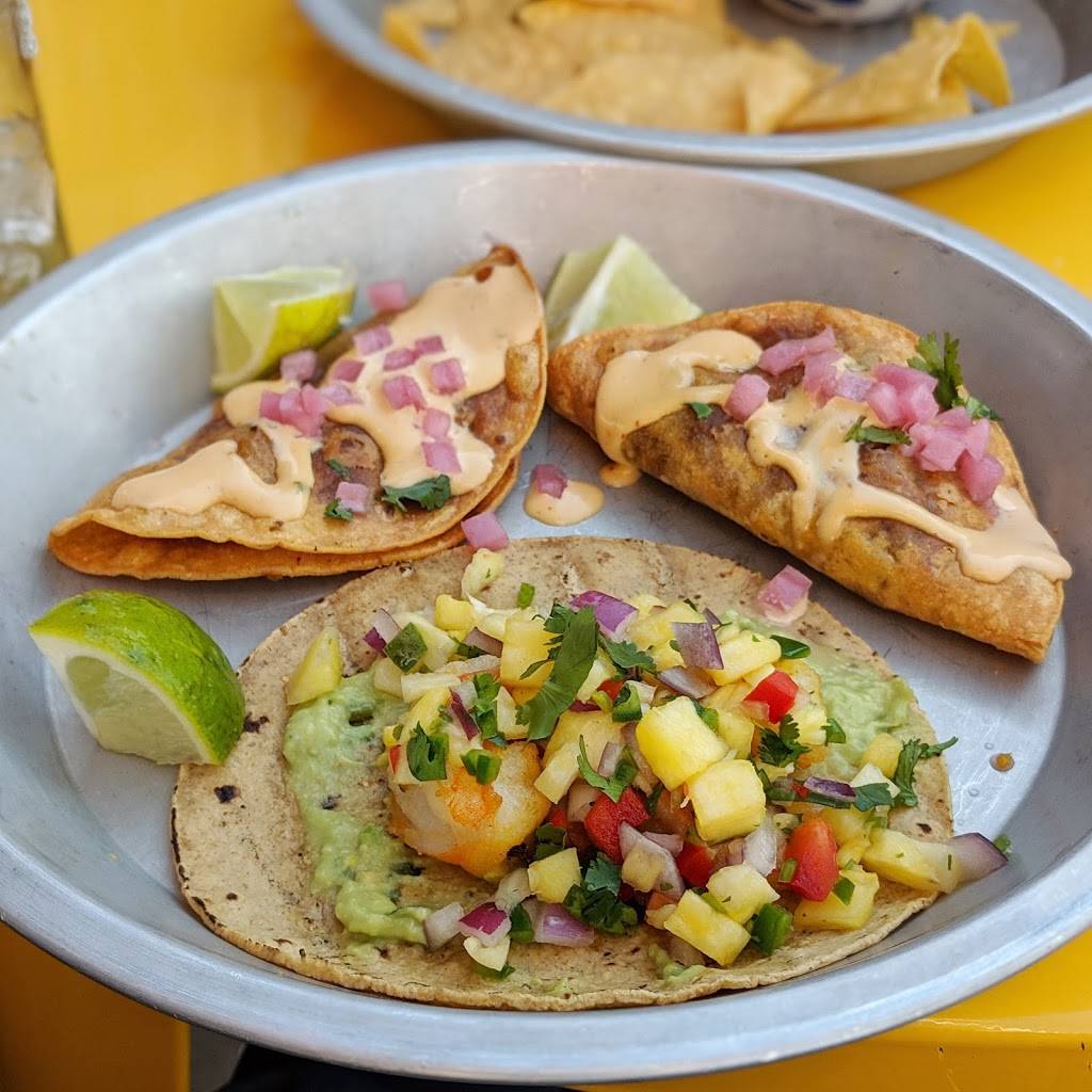 Casa Figueroa | restaurant | 6112 Montgomery Rd, Cincinnati, OH 45213, USA | 5136313333 OR +1 513-631-3333