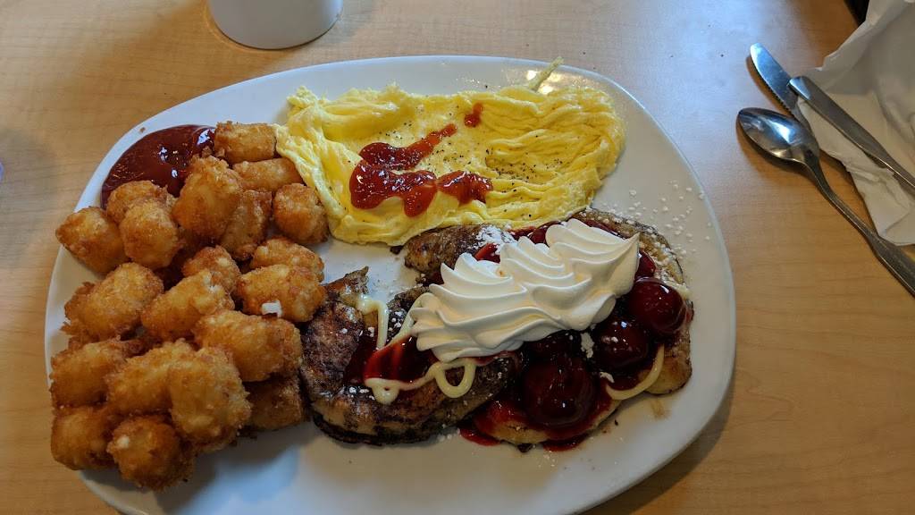 Perkins Restaurant & Bakery | restaurant | 2945 Empire Ln N, Plymouth, MN 55447, USA | 7635590270 OR +1 763-559-0270