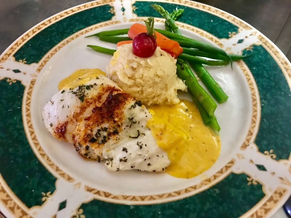 Suzettes Restaurant | restaurant | 20251 Johnson Memorial Dr, Jordan, MN 55352, USA | 9524922422 OR +1 952-492-2422