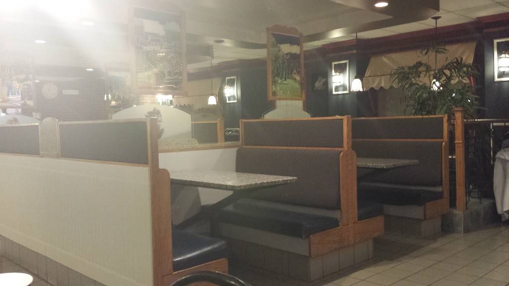 Rôtisseries Fusée | restaurant | 8730 Boulevard Henri-Bourassa, Québec, QC G1G 4E3, Canada | 4186244111 OR +1 418-624-4111