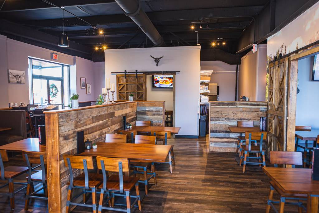 C-Anns Southern Bistro | restaurant | 708 Crowell Ln, Lynchburg, VA 24502, USA | 4342397665 OR +1 434-239-7665