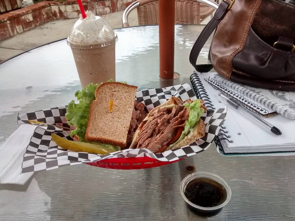 White Rabbit Coffee Co | cafe | 35256 Yucaipa Blvd, Yucaipa, CA 92399, USA | 9097901958 OR +1 909-790-1958