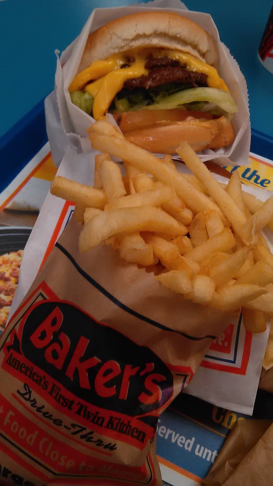 Bakers Drive-Thru | restaurant | 14321 7th St, Victorville, CA 92395, USA | 9098845233 OR +1 909-884-5233