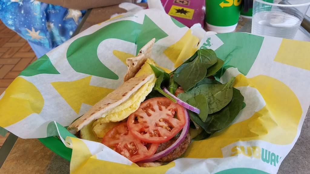 Subway Restaurants | restaurant | 1695 E Washington Ave, Navasota, TX 77868, USA | 9368703367 OR +1 936-870-3367