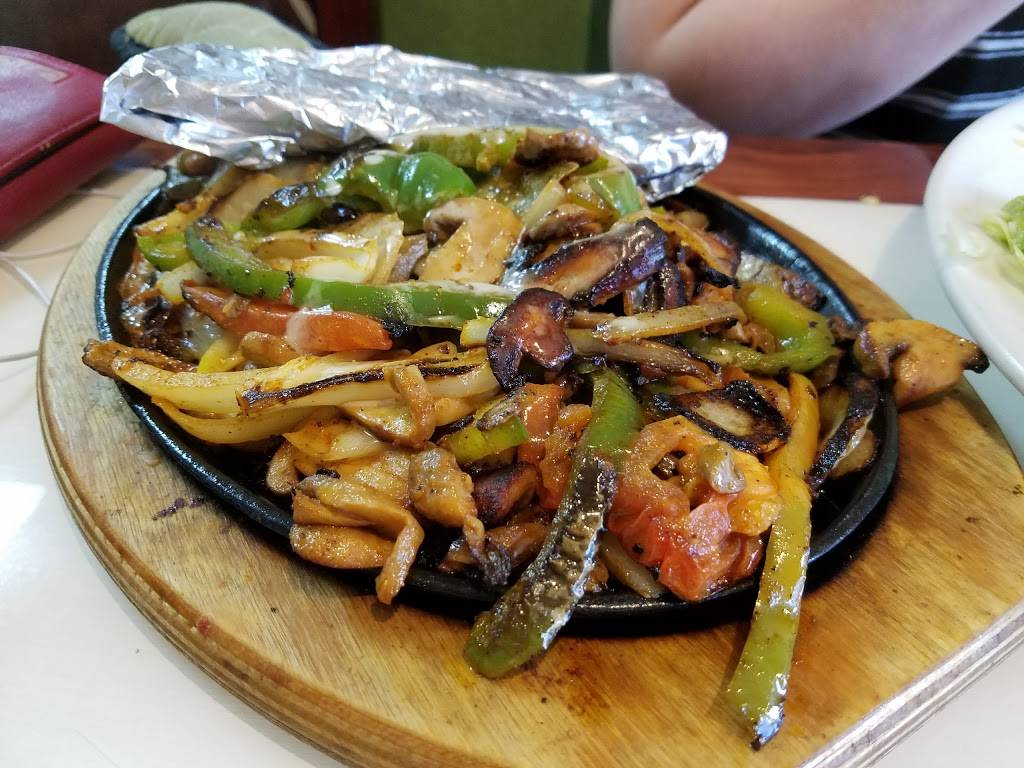 Agaves Mexican Grill | restaurant | 1935 Main St, Ferdinand, IN 47532, USA | 8129982033 OR +1 812-998-2033