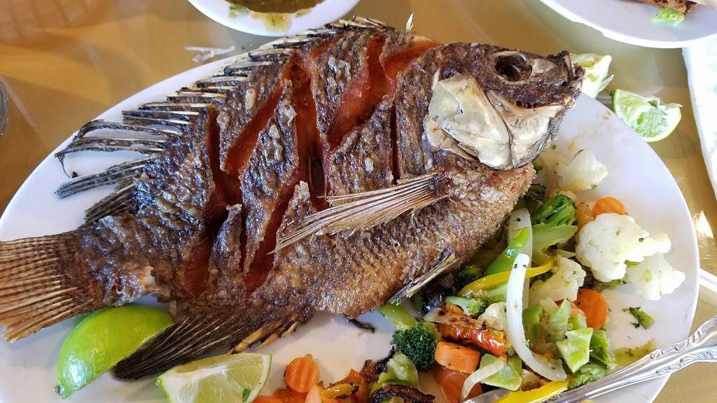 Cesars Place | restaurant | 712 N Milpas St, Santa Barbara, CA 93103, USA | 8058840964 OR +1 805-884-0964