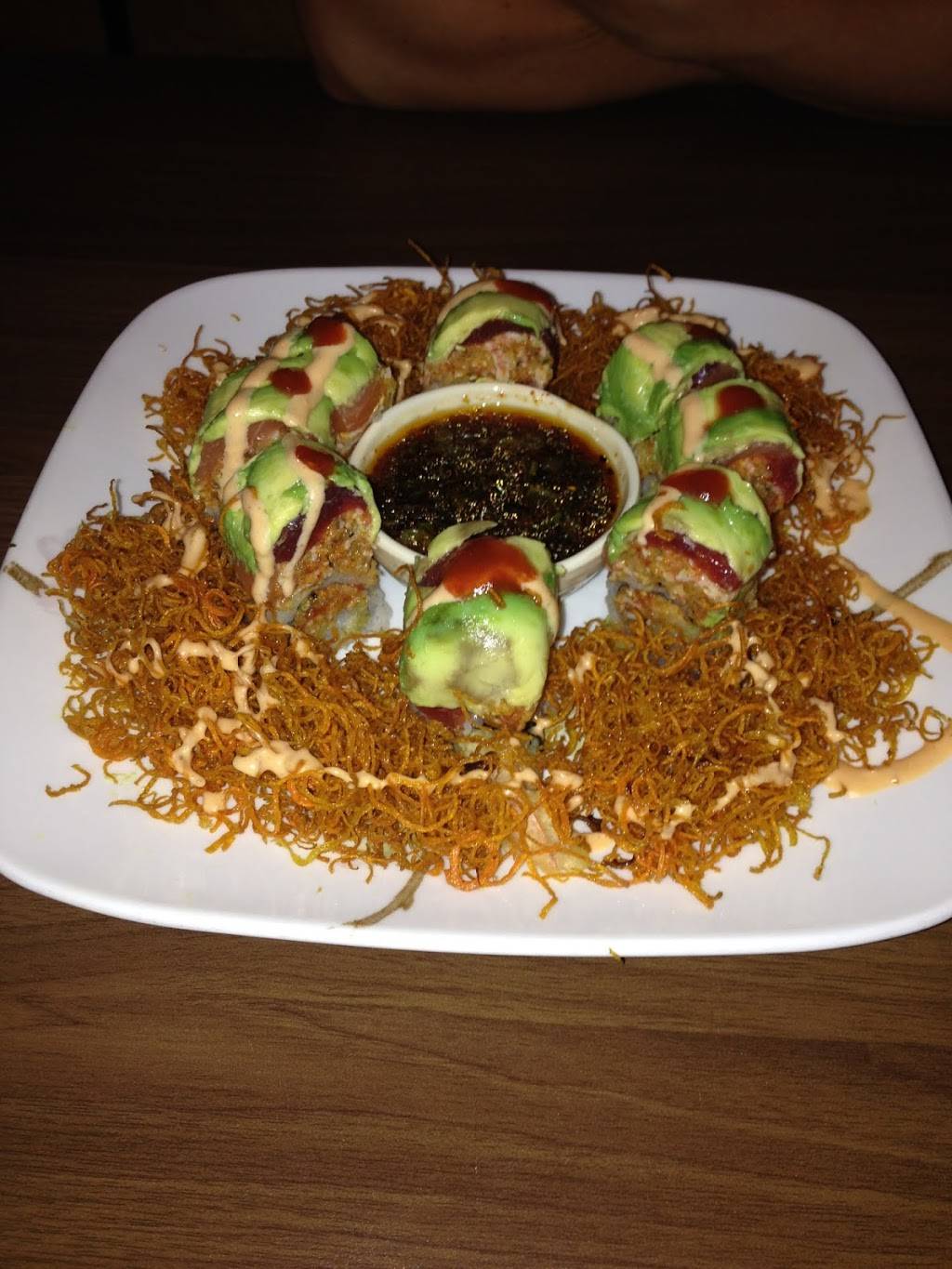 Spicy Tuna | restaurant | 10345 S Eastern Ave #190, Henderson, NV 89052, USA | 7027222424 OR +1 702-722-2424