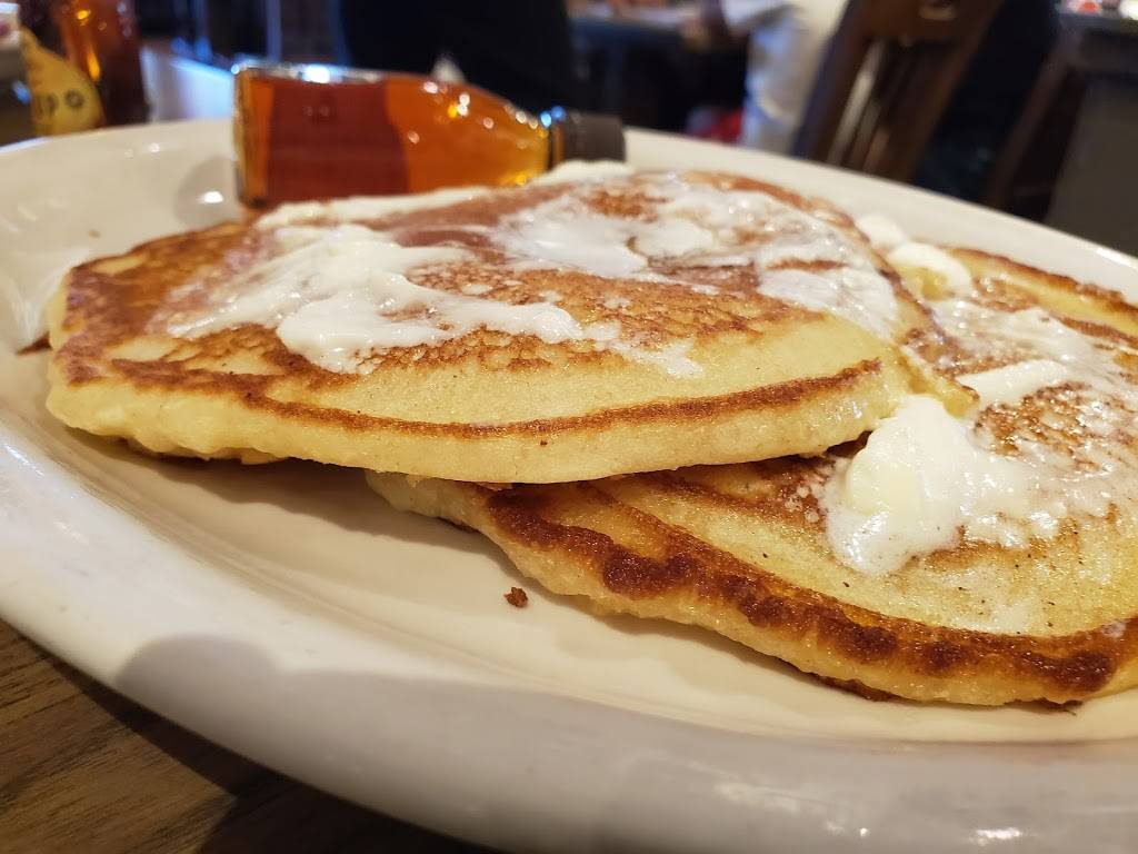 Cracker Barrel Old Country Store | restaurant | 1740 Scenic Hwy N, Snellville, GA 30078, USA | 7707367763 OR +1 770-736-7763