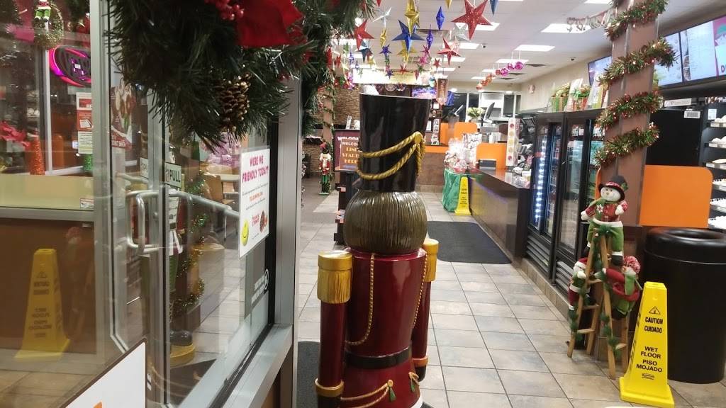 Dunkin | cafe | 263 N White Horse Pike, Lawnside, NJ 08045, USA | 8565462424 OR +1 856-546-2424