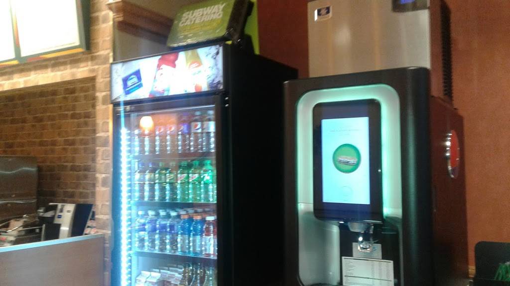 Subway | restaurant | 2084-A Lawrence Ave E, Scarborough, ON M1R 2Z5, Canada | 6473451205 OR +1 647-345-1205