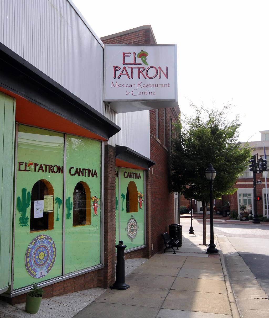 El Patron | restaurant | 100 High St, Farmville, VA 23901, USA | 4343150279 OR +1 434-315-0279