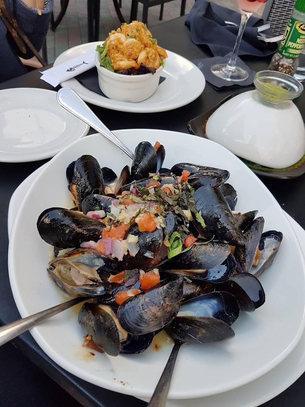 Bonefish Grill | restaurant | 2075 Indian River Blvd, Vero Beach, FL 32960, USA | 7725626956 OR +1 772-562-6956
