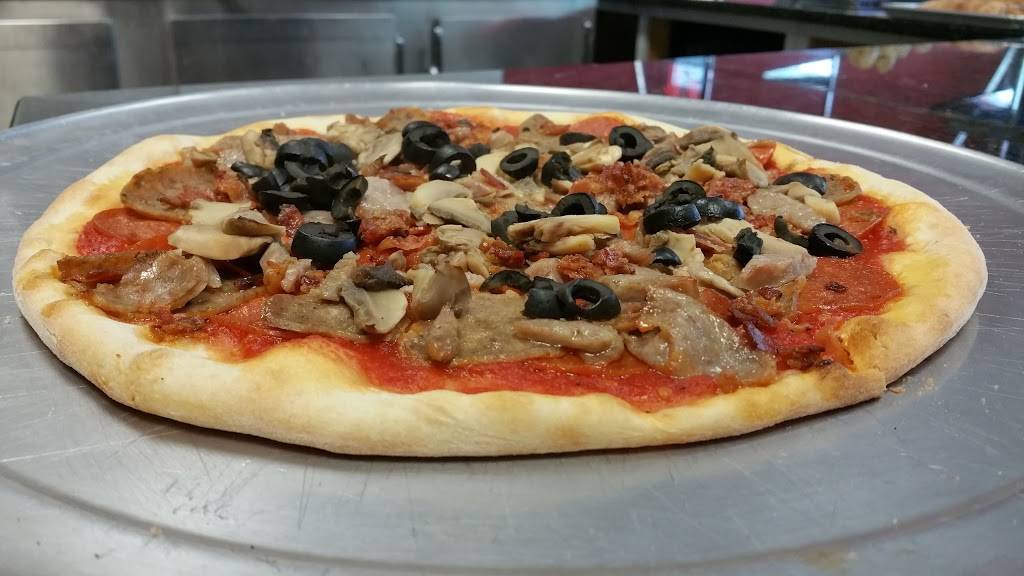 Marcos Pizza | restaurant | 670 NY-211, Middletown, NY 10941, USA | 8456958700 OR +1 845-695-8700