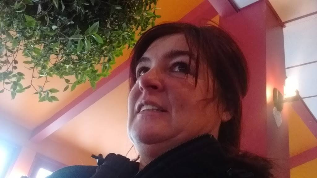 Aux Portes | restaurant | 1221 Rue Saint-Paul, Farnham, QC J2N 2L2, Canada | 4502931104 OR +1 450-293-1104