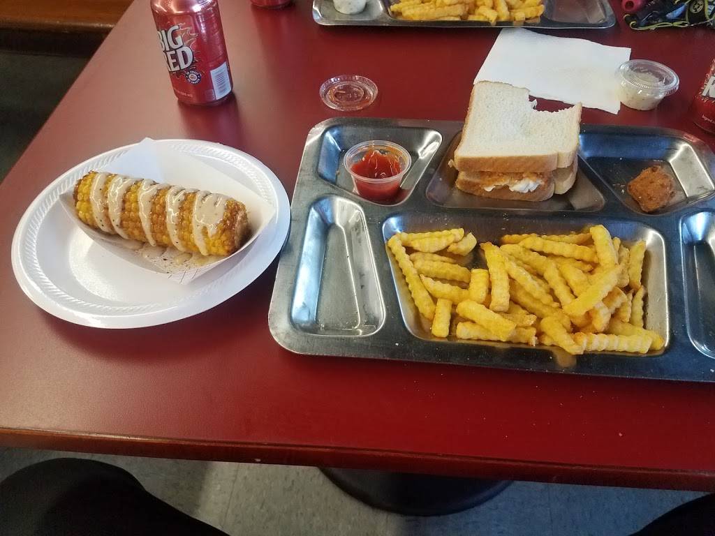 Porkland BBQ | restaurant | 2519 St Cecilia St, Louisville, KY 40212, USA | 5028905988 OR +1 502-890-5988