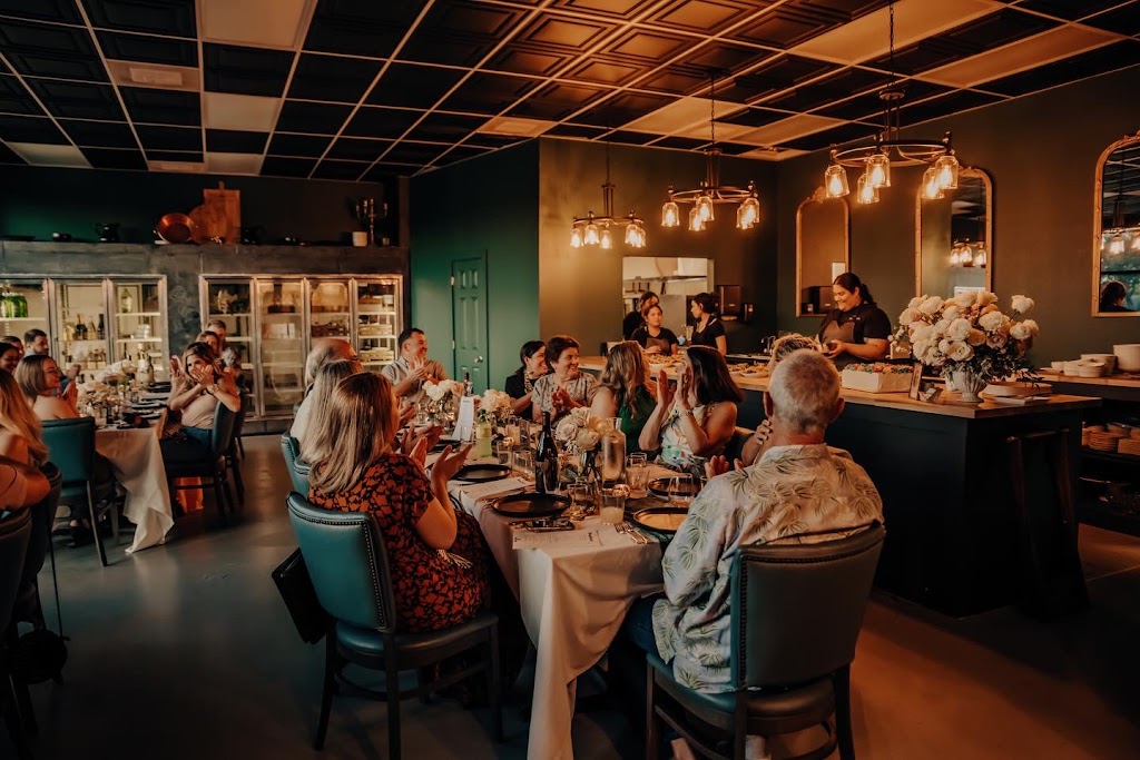 The Roughian, LLC | restaurant | 4705 S Alameda St, Corpus Christi, TX 78412, USA | 3614460382 OR +1 361-446-0382