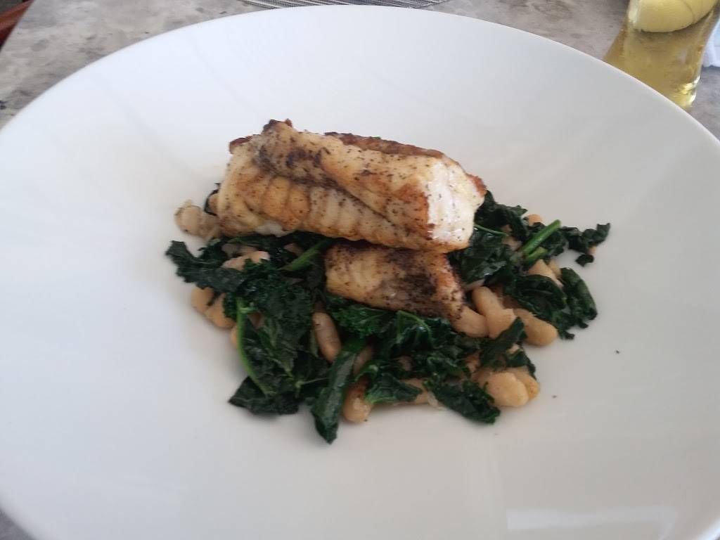 Freds Beverly Hills | restaurant | 9570 Wilshire Blvd, Beverly Hills, CA 90212, USA | 3107775877 OR +1 310-777-5877