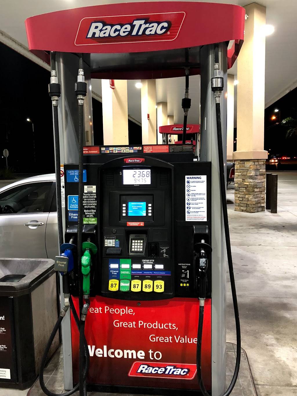 RaceTrac | bakery | 10801 Furlong Street, Bonita Springs, FL 34135, USA | 2399928769 OR +1 239-992-8769