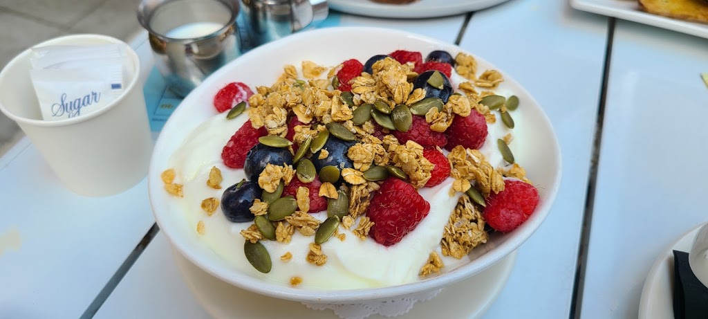 Betts | restaurant | 2000 E 9th St, Cleveland, OH 44115, USA | 2163572680 OR +1 216-357-2680