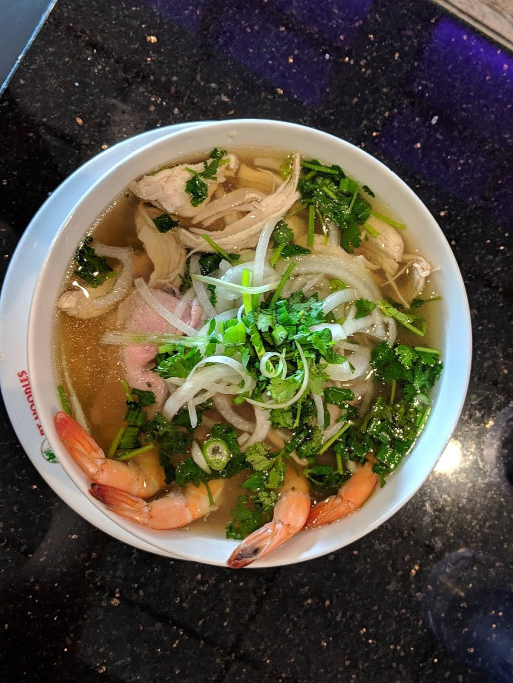 PT PHO Express | restaurant | 702 W Camelback Rd, Phoenix, AZ 85013, USA | 6023587037 OR +1 602-358-7037