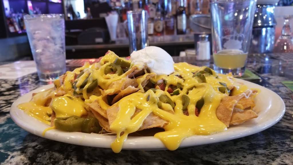 Chaplins Sports Bistro | restaurant | 29200 Kohoutek Way, Union City, CA 94587, USA | 5104296860 OR +1 510-429-6860