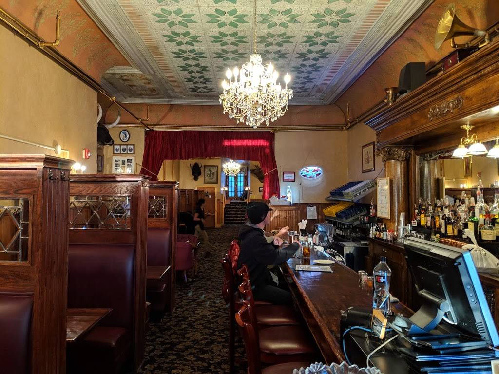 Quincys Tavern | restaurant | 416 Harrison Ave, Leadville, CO 80461, USA | 7194869765 OR +1 719-486-9765