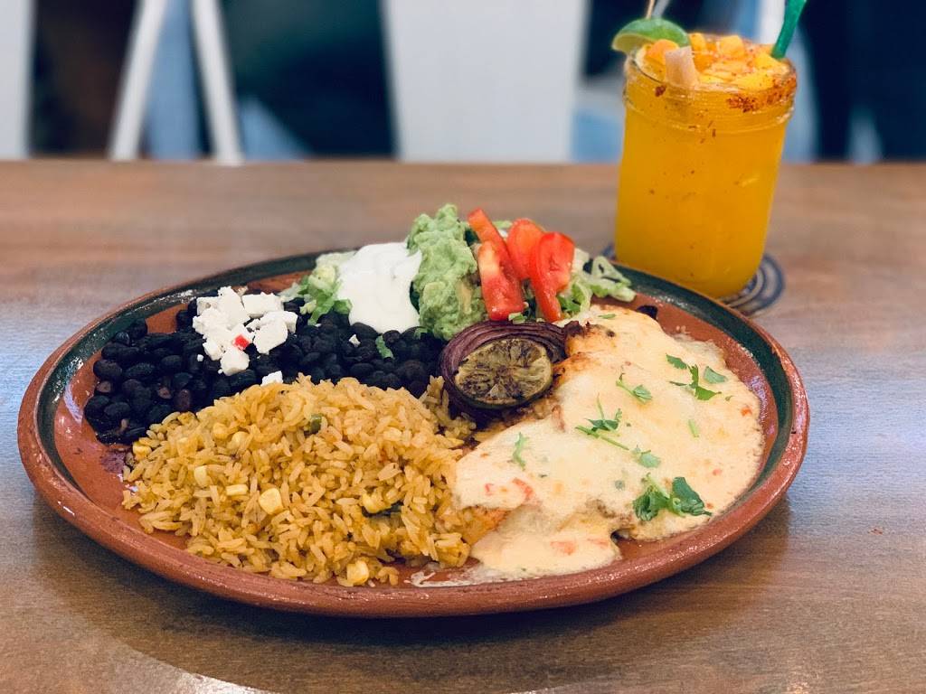 Cinco TacoBar | restaurant | 4526 Las Positas Rd, Livermore, CA 94551, USA | 9255835300 OR +1 925-583-5300