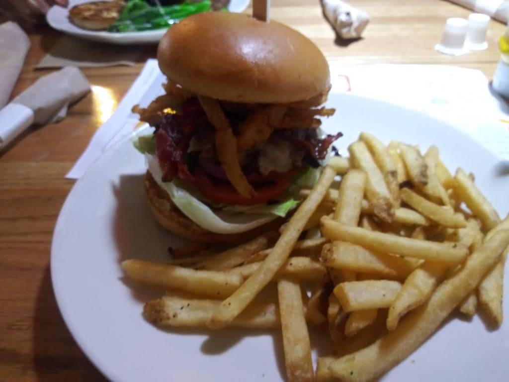 Applebees Grill + Bar | restaurant | 10305 S Eastern Ave, Henderson, NV 89052, USA | 7029908646 OR +1 702-990-8646