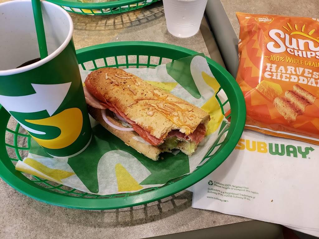 Subway Restaurants | restaurant | 1710 Berryessa Rd #111, San Jose, CA 95133, USA | 4082585557 OR +1 408-258-5557