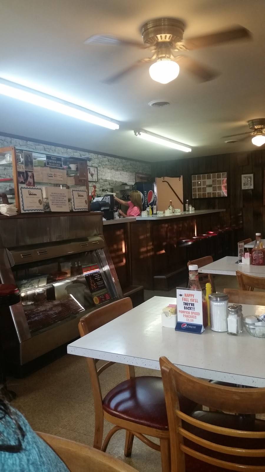 Forks Country Restaurant | restaurant | 1619 Forest Rd, Bedford, VA 24523, USA | 5405869041 OR +1 540-586-9041