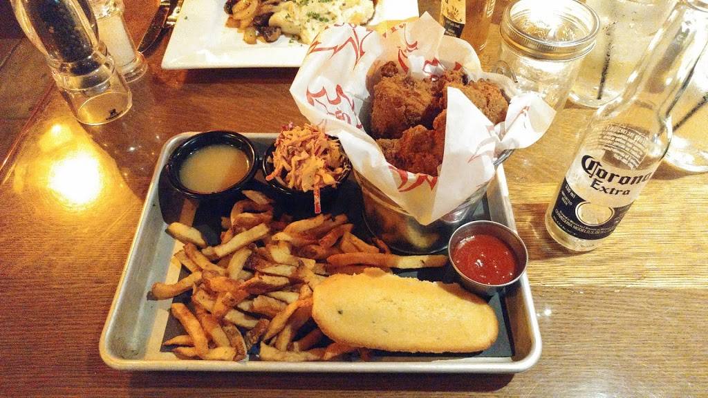 Crazy Horse | restaurant | 115 Roland Michener Dr, Kanata, ON K2T 1G7, Canada | 6135918884 OR +1 613-591-8884