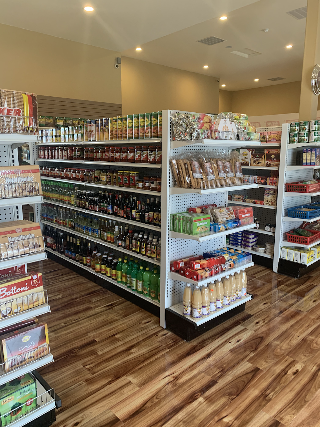 Aladdin’s Market & Kitchen | restaurant | 1180 Holcomb Ave, Reno, NV 89502, USA | 7757374244 OR +1 775-737-4244