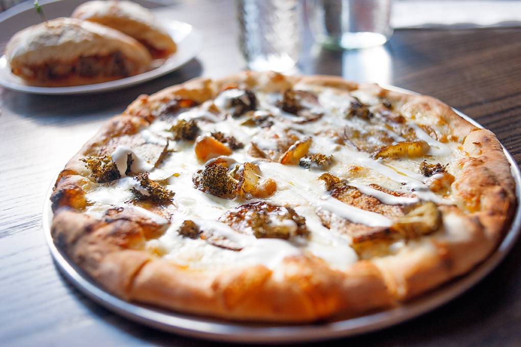 MAS KAOS Pizzeria & Taqueria | restaurant | 4526 Tennyson St, Denver, CO 80212, USA | 7206382100 OR +1 720-638-2100