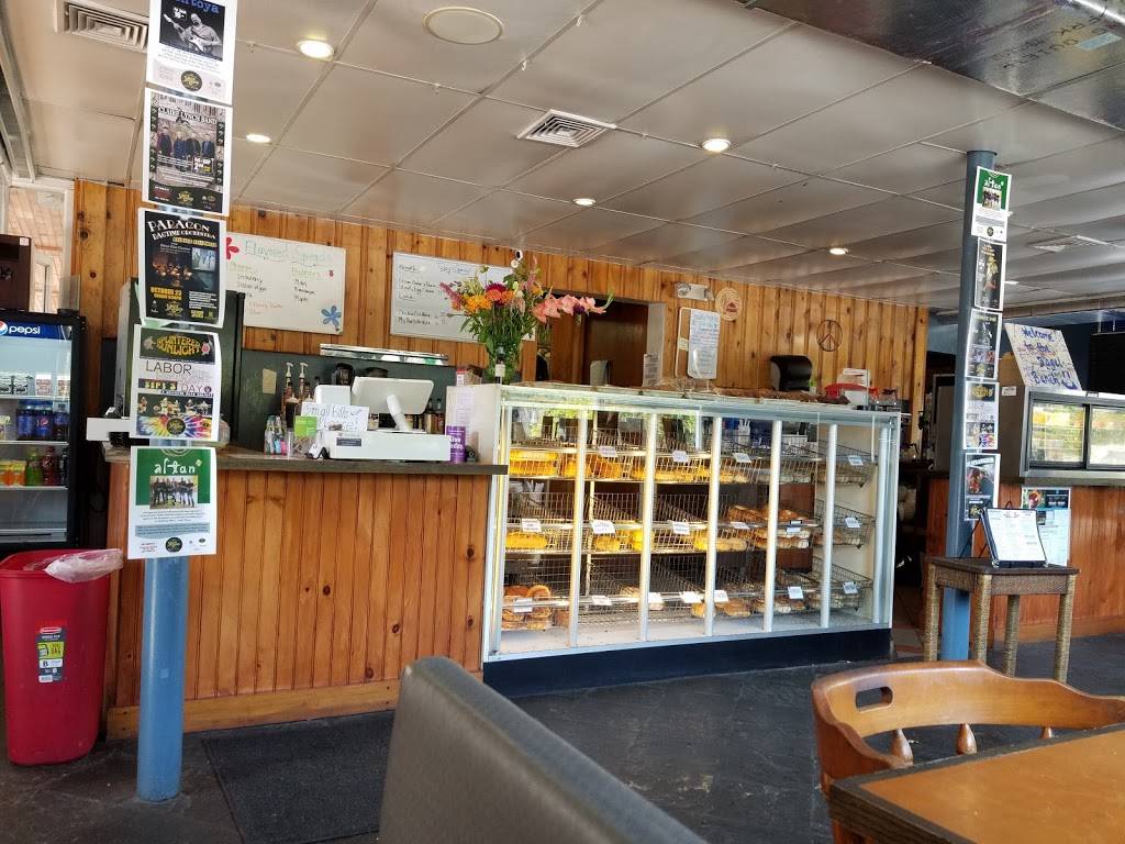 The Bagel Bunch - Jim Thorpe/Lehighton Area | restaurant | 300 Mauch Chunk St, Lehighton, PA 18235, USA | 6103772233 OR +1 610-377-2233