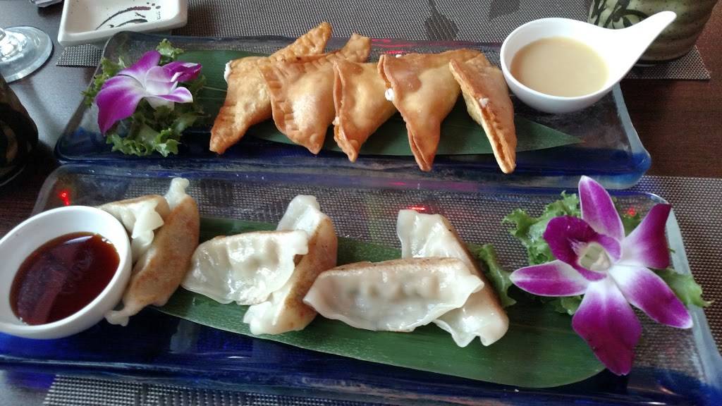 Love Sushi | restaurant | 26 N Research Pl, Central Islip, NY 11722, USA | 6312345858 OR +1 631-234-5858