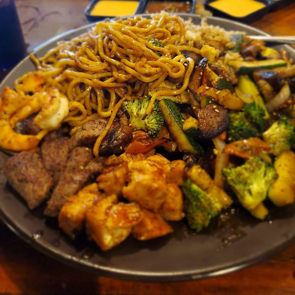 Kimono Steak & Sushi Bar | restaurant | 1754 NW 82nd St, Lawton, OK 73505, USA | 5806992444 OR +1 580-699-2444