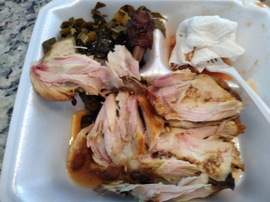 C & W Barbecue | restaurant | 298 Geneva Dr, Oviedo, FL 32765, USA | 4072855097 OR +1 407-285-5097