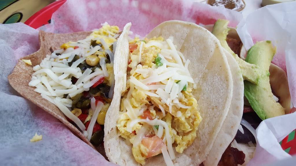 Tacodeli | restaurant | 1500 Spyglass Dr, Austin, TX 78746, USA | 5127320303 OR +1 512-732-0303