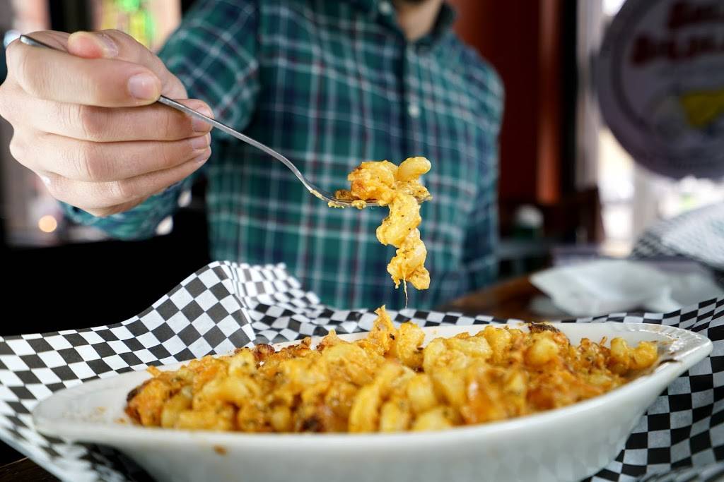 Clinton Street Pub | restaurant | 127 W Fayette St, Syracuse, NY 13202, USA | 3154241187 OR +1 315-424-1187