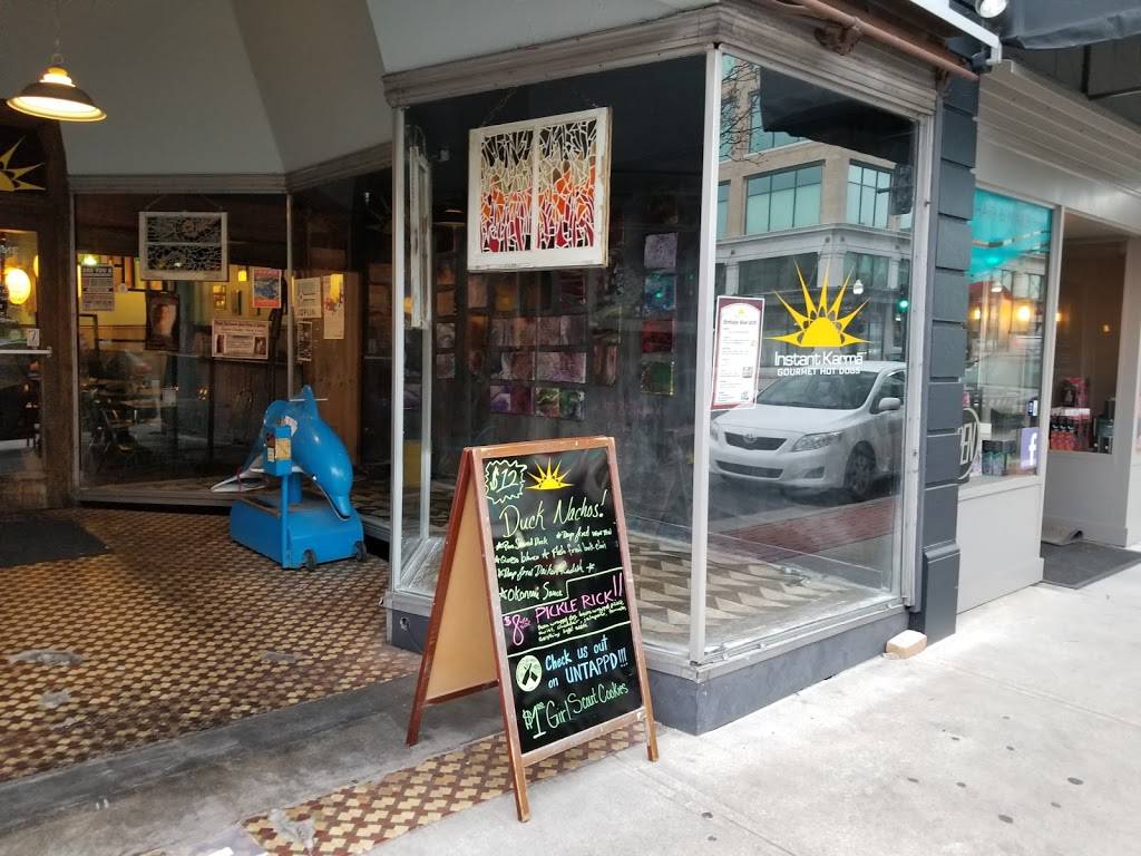 Instant Karma | restaurant | 527 S Main St, Joplin, MO 64801, USA | 4172063647 OR +1 417-206-3647