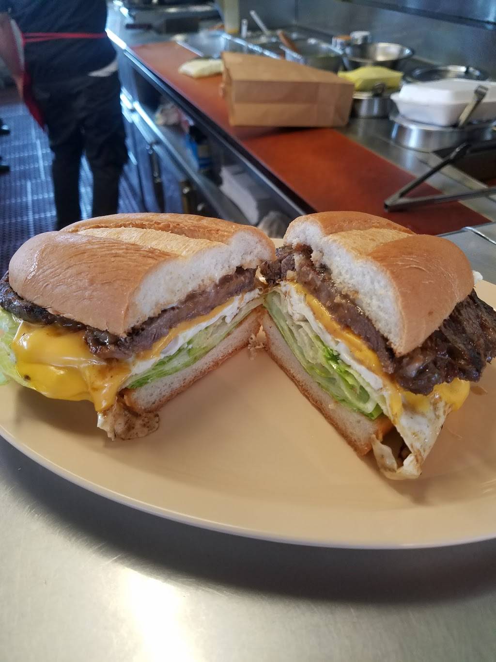 Valley Super Burger | restaurant | 15424 Amar Rd, La Puente, CA 91744, USA | 6269685190 OR +1 626-968-5190