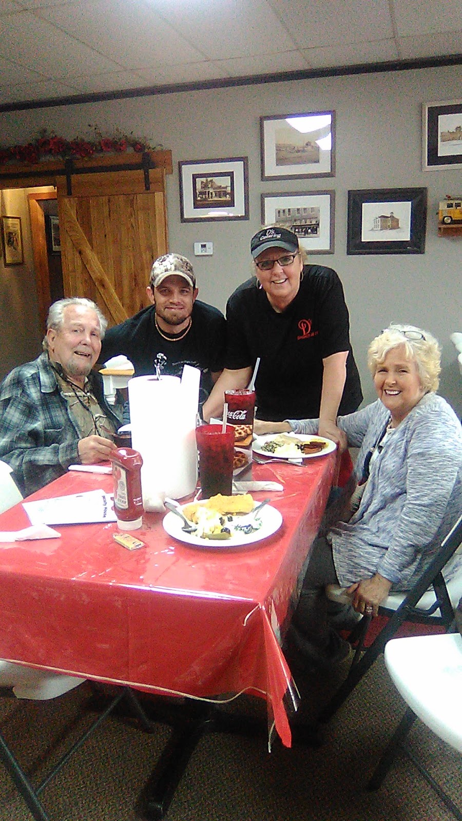 Ds Specialty House and Catering | restaurant | 507 W 4th St, Stroud, OK 74079, USA | 9182909078 OR +1 918-290-9078