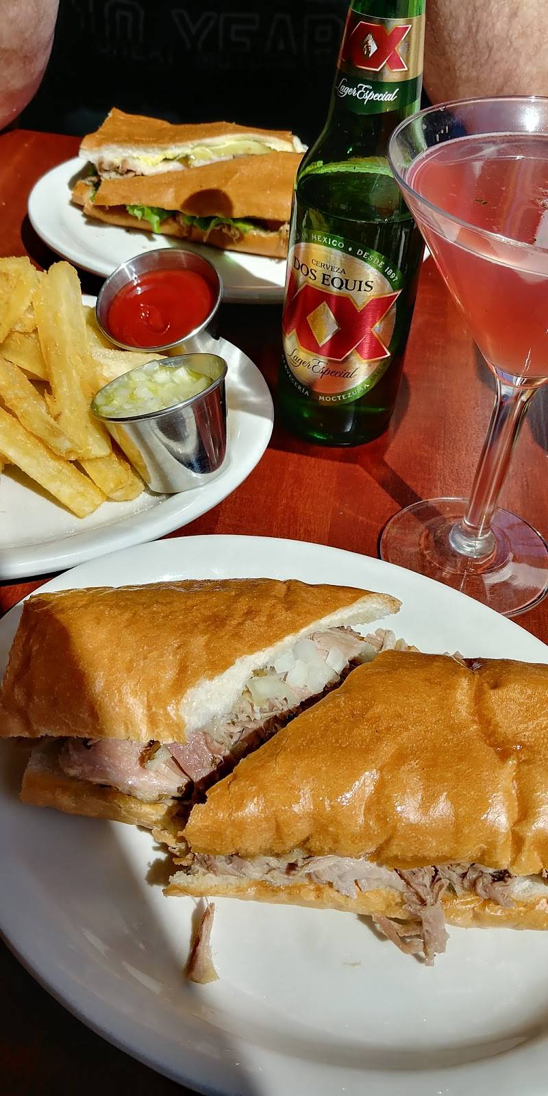 Cubanitas | restaurant | 7973 S Main St, Oak Creek, WI 53154, USA | 4145745260 OR +1 414-574-5260