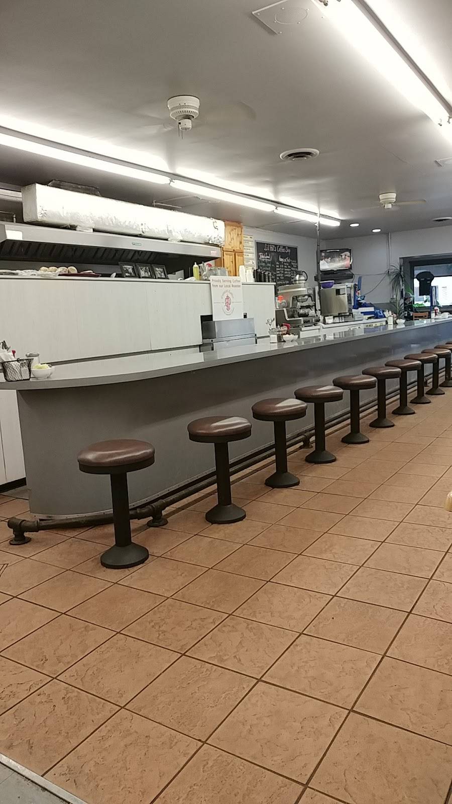 Lil Hills Coffee Shop | cafe | 13 Talbot Rd W, Wheatley, ON N0P 2P0, Canada | 5198257878 OR +1 519-825-7878