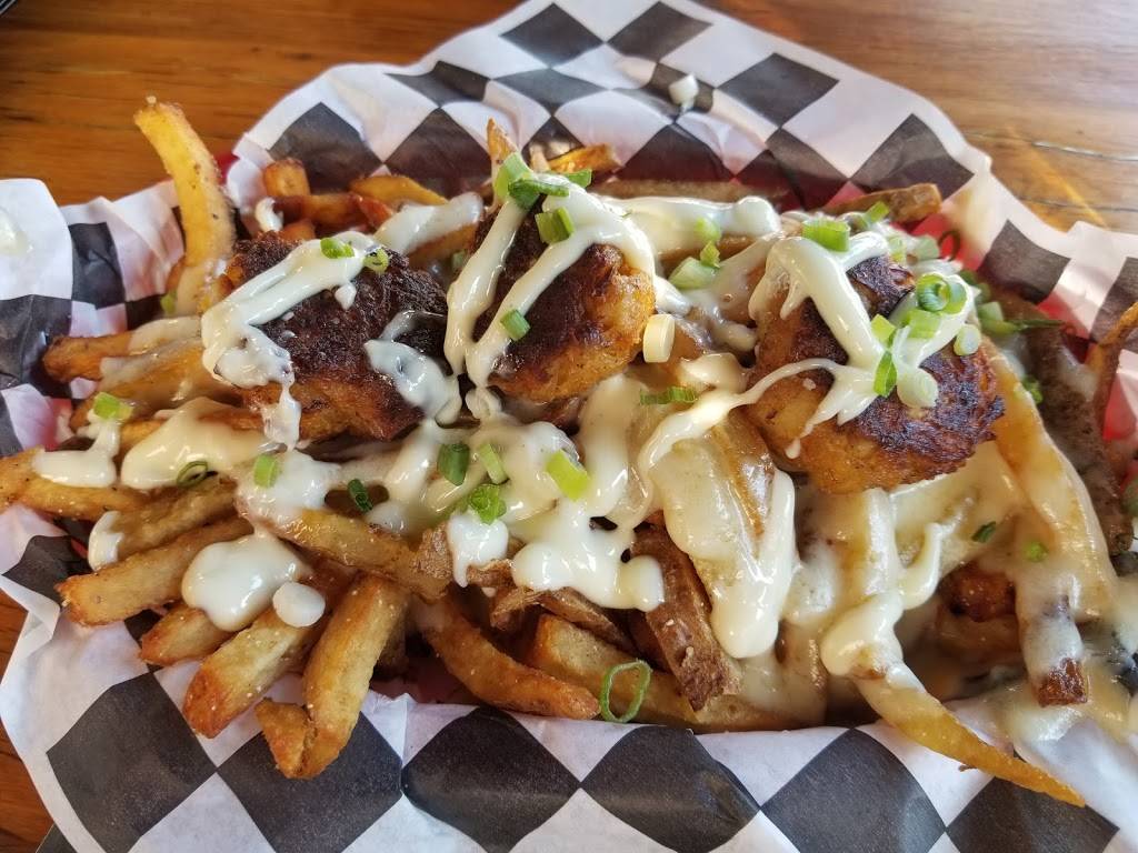 Lees Pint & Shell | restaurant | 2844 Hudson St, Baltimore, MD 21224, USA | 4103272883 OR +1 410-327-2883