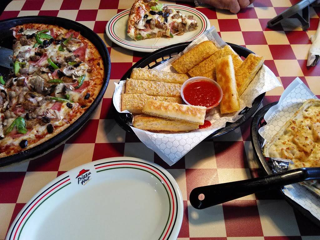 Pizza Hut | restaurant | 7321 Park Blvd N, Pinellas Park, FL 33781, USA | 7275414418 OR +1 727-541-4418