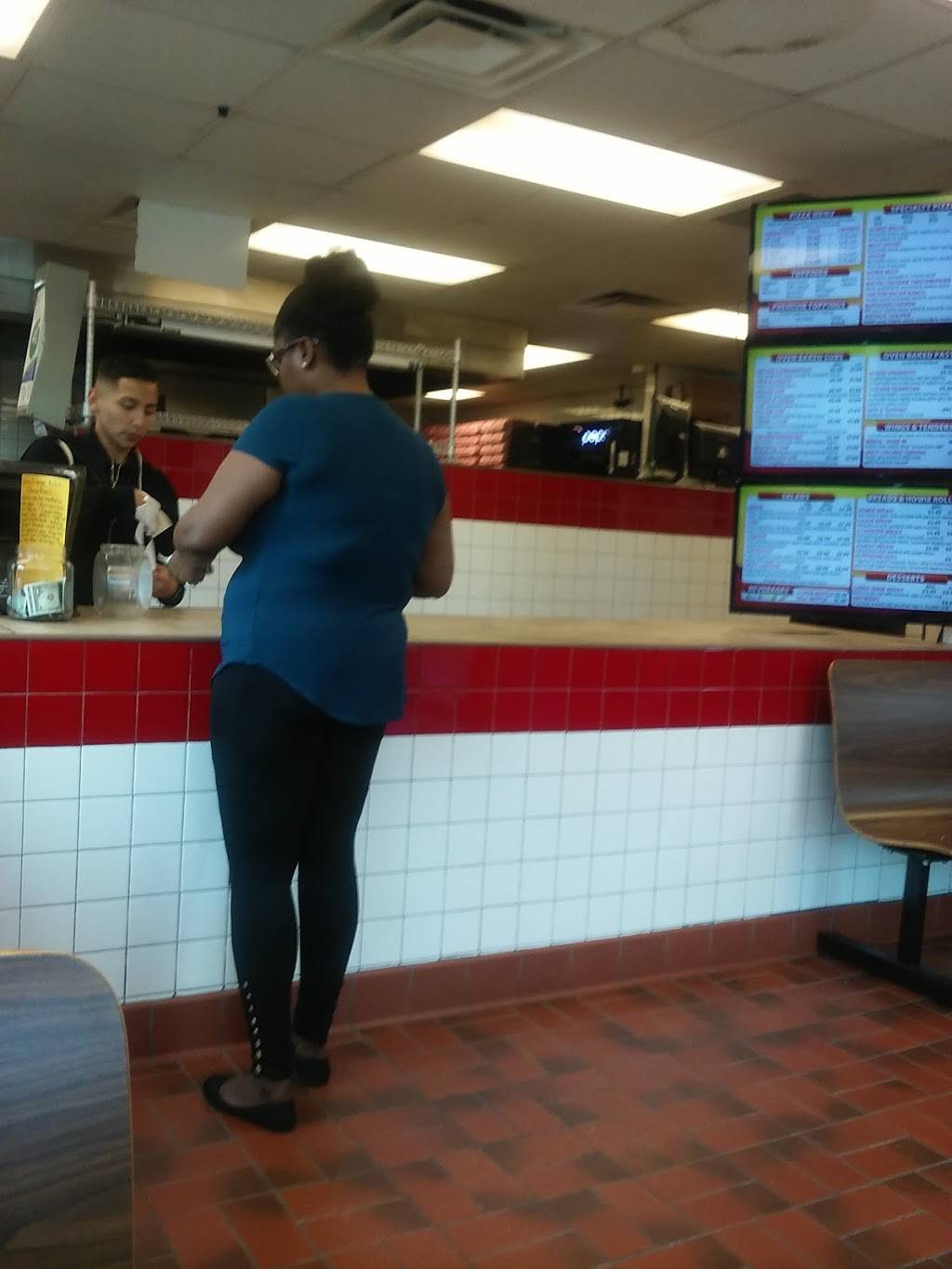 Hungry Howies Pizza | restaurant | 6104 N U.S. Hwy 41, Apollo Beach, FL 33572, USA | 8136450464 OR +1 813-645-0464