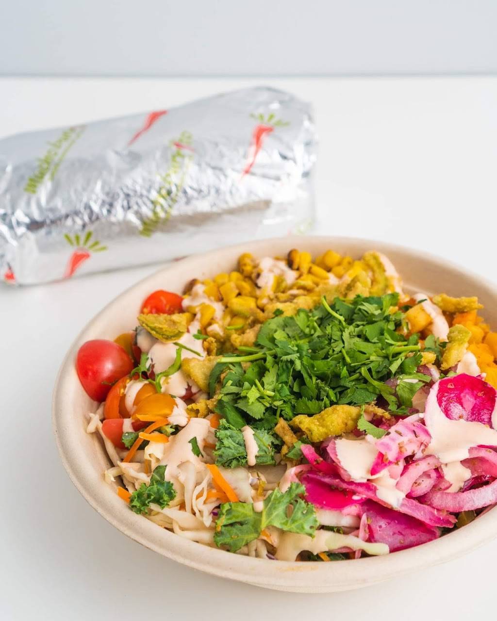 Mucho Burrito Fresh Mexican Grill | restaurant | Pen Centre, 221 Glendale Ave, St. Catharines, ON L2T 2K9, Canada | 9056847237 OR +1 905-684-7237